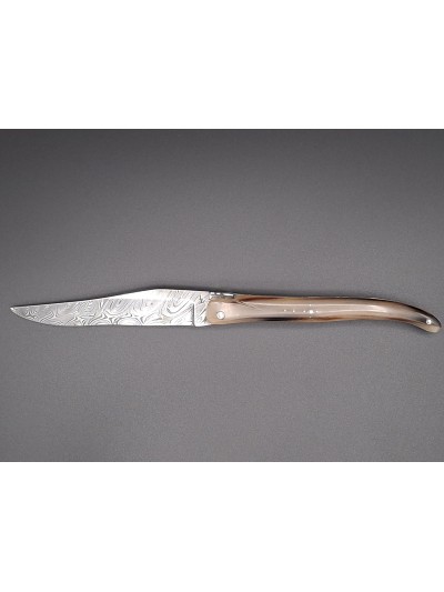 Couteau Laguiole Prestige 13cm pliant corne de zebu-lame damas